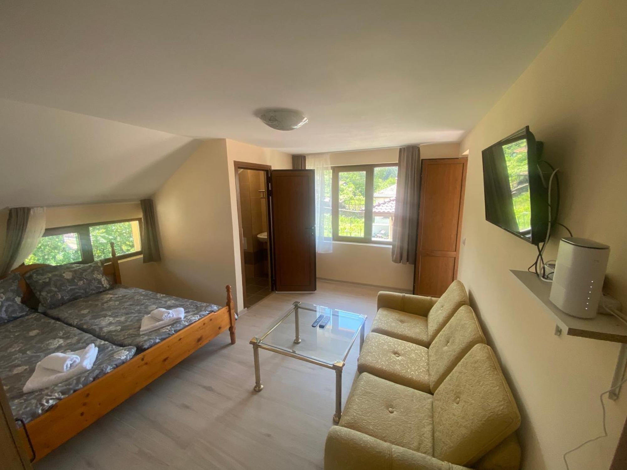 Анелия Hotel Sapareva Banya Exterior photo